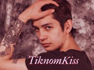 TiknomKiss